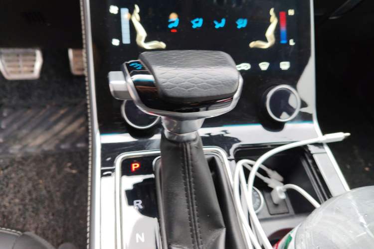 Used JETOUR X90 2021 1.6T DCT Shadow Edition 7-Seater