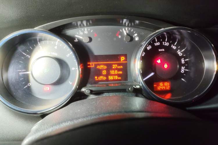 Used Peugeot 3008 2015 1.6THP Automatic Prestige Edition
