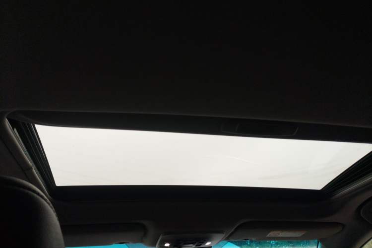 Used Toyota Camry 2021 2.0G Luxury Edition Headliner