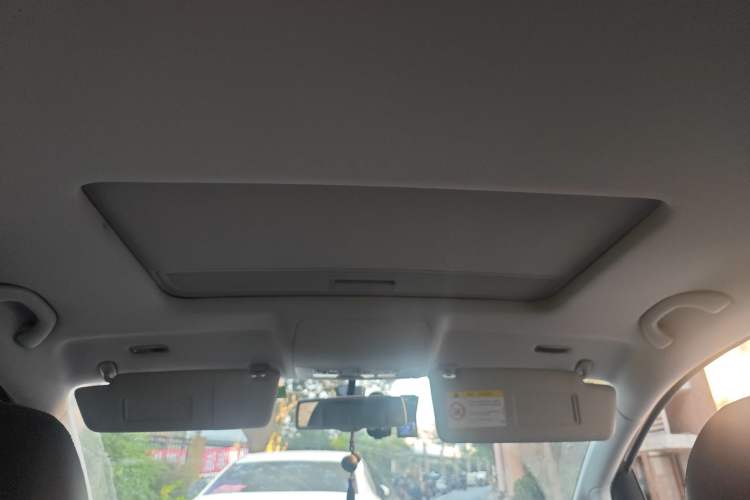 Used Volkswagen Touran 2015 1.4T DSG Comfort Edition 5 Seats