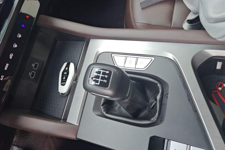 Used JETOUR X90 PLUS 2021 1.5T Manual Fudi 5-Seater