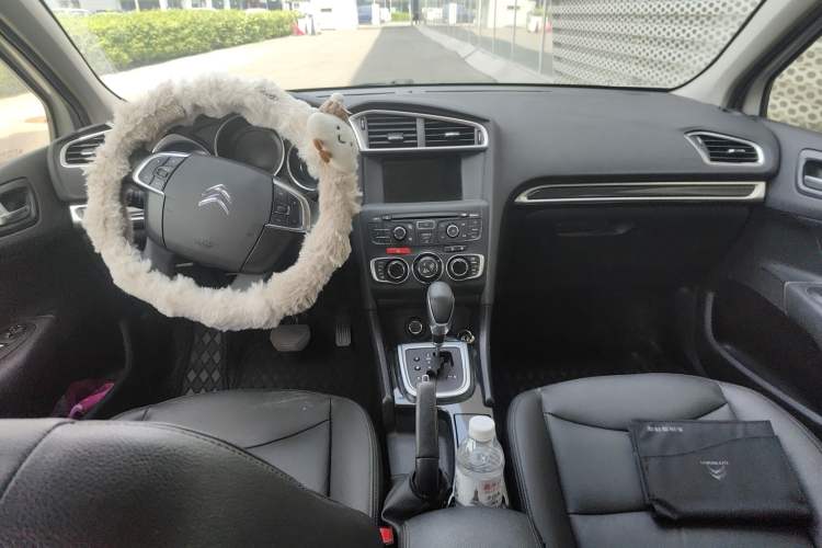 Used Citroen C4L 2013 1.8L Automatic Jingzhi Edition
