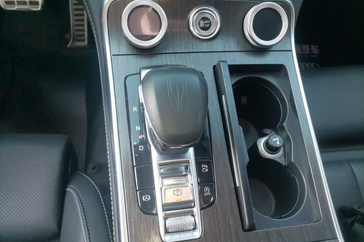 Used Hongqi H9 2022 2.0T Smart Connect Flagship Edition