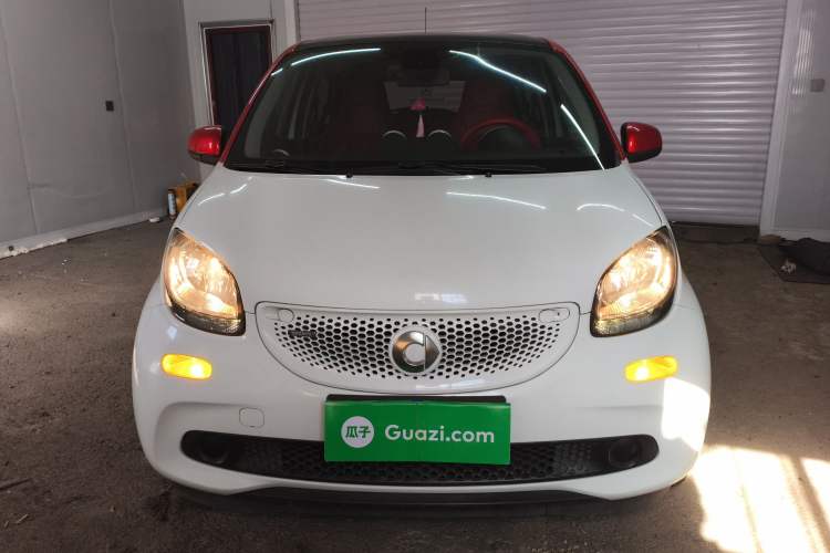 Used smart forfour 2016 1.0L 52 kW Passion Edition
