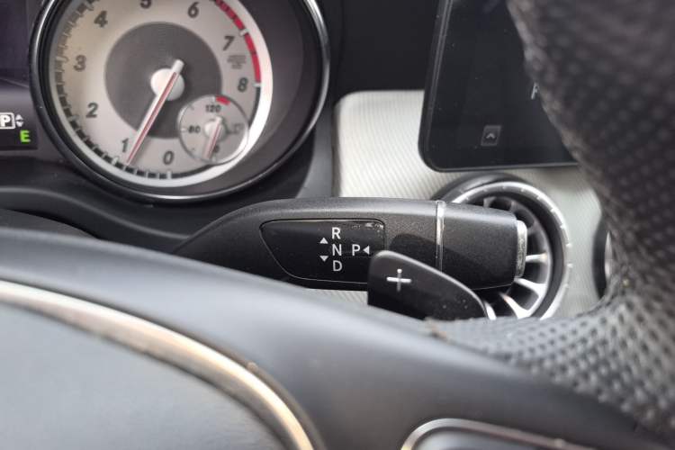 Used Mercedes-Benz CLA 2015 CLA 200 Gear Lever