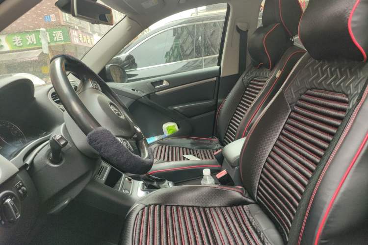 Used Volkswagen Tiguan 2015 1.8TSI Automatic Two-Wheel Drive Luxury Model Left Front Seat