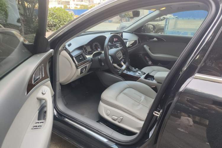 Used Audi A6L 2012 30 FSI Luxury Model
