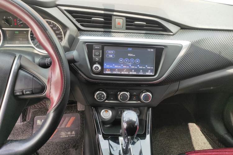 Used Nissan Lannia 2016 1.6L CVT Smart Cool Edition Audio And AC Panel