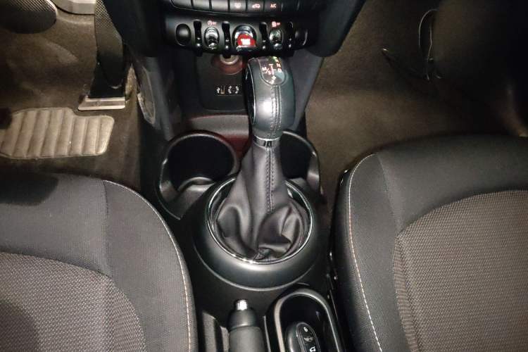 Used MINI MINI 2016 1.2T ONE Pioneer Edition Five-Door Version
