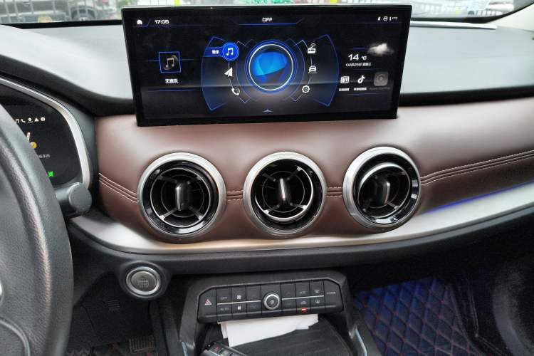 Used Wey VV6 2020 2.0T Two-Wheel Drive Smart Protection+
