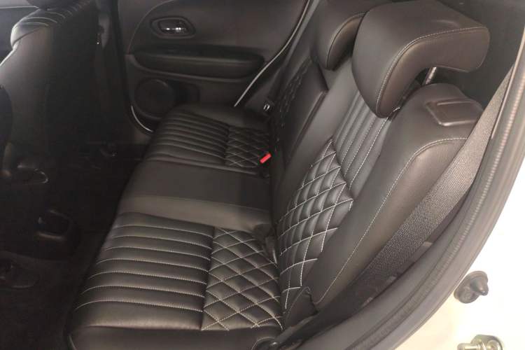 Used Honda Vezel 2020 1.5L CVT Pioneer Edition
