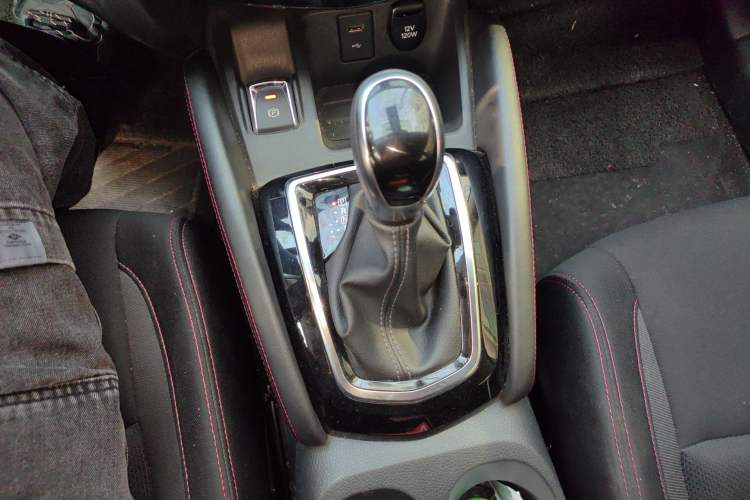 Used Nissan Qashqai 2021 2.0L CVT Smart Enjoyment Version Gear Lever