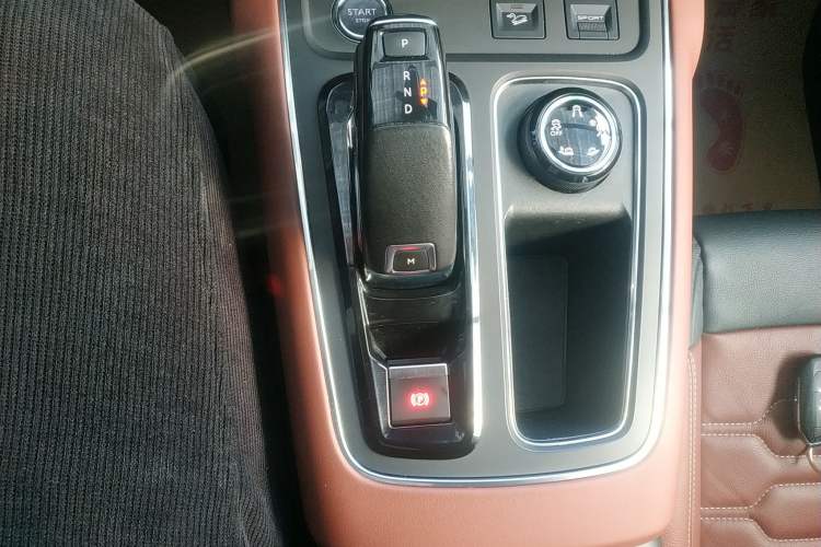 Used Citroen C5 AIRCROSS 2019 380THP Luxury Model China V Standard Gear Lever