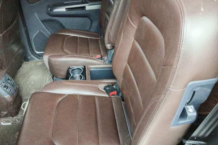 Used Haima V70 2016 1.5T Automatic "Comfort & Enjoyment" 6-Seater Left Rear Seat