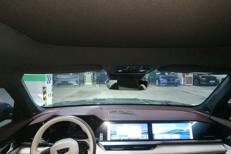 Used Geely Auto Monjaro L 2021 2.0TD DCT EVO Two-Wheel Drive Smart Luxury Version Headliner