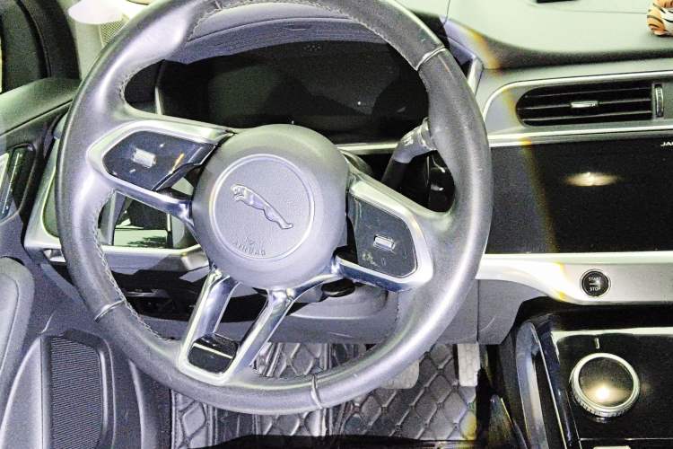 Used Jaguar I-PACE 2018 EV400 S
