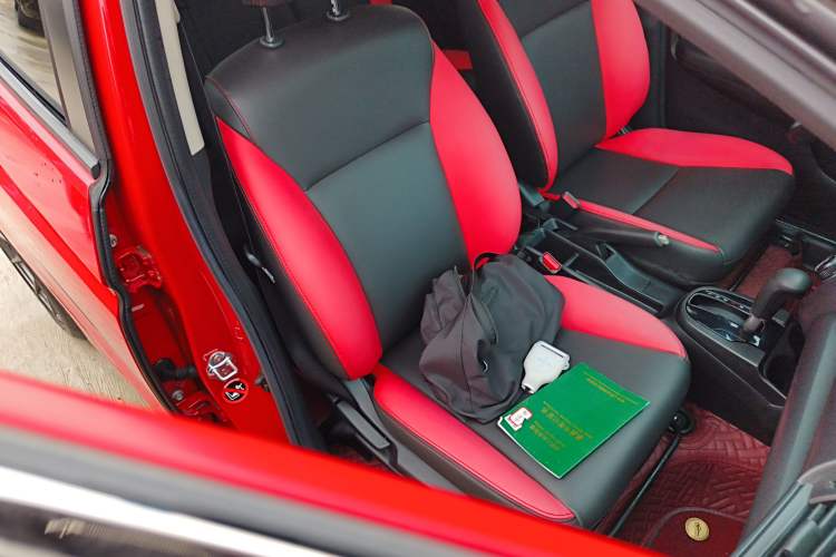 Used Honda Fit 2014 1.5L LX CVT Comfort Model
