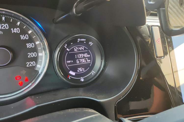 Used Honda City 2019 1.5L CVT Dynamic Edition Odometer Close Up