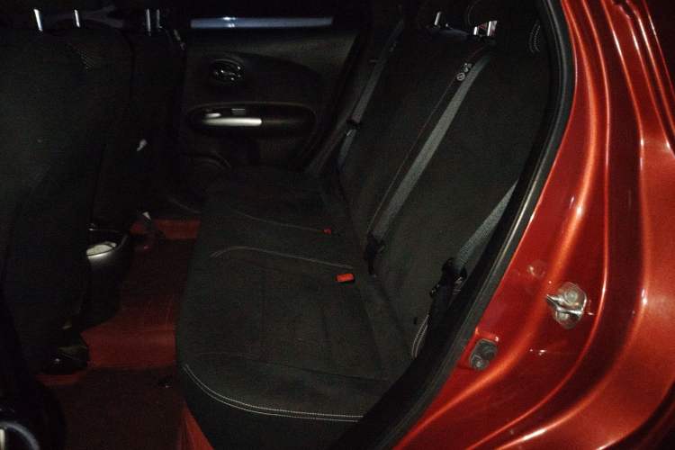 Used Infiniti ESQ 2014 1.6L Spontaneous Edition
