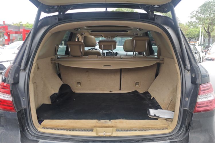 Used Mercedes-Benz M-Class 2014 ML 400 4MATIC Dynamic Model
