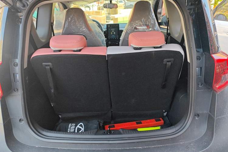 Used Chery QQ Little Ant 2024 Revised Version Youth Edition 251 km True Love Edition 25.05 kWh
