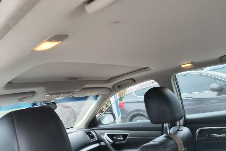 Used Nissan Teana 2016 Revised Version 2.0L XL Comfort Edition Headliner