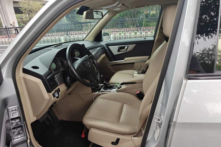 Used Mercedes-Benz GLK-Class 2011 GLK 300 4MATIC Dynamic Model
