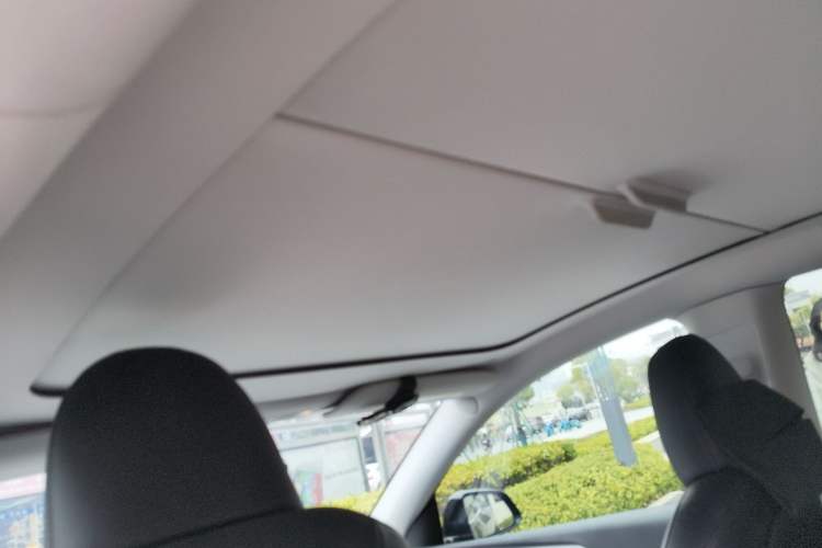 Used Tesla Model Y 2023 Rear-Wheel-Drive Version