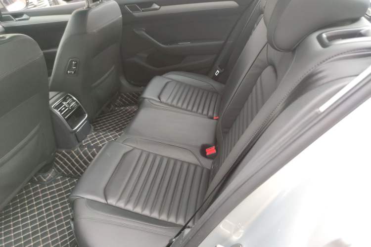 Used Volkswagen Magotan 2018 330TSI DSG Advanced Model