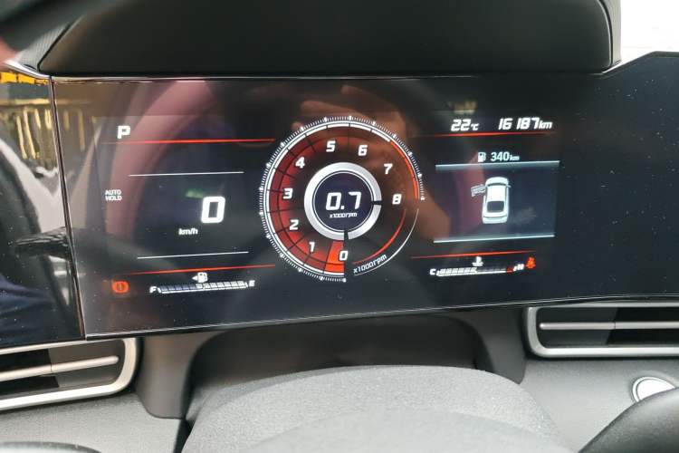 Used Hyundai Elantra 2023 1.5L CVT LUX Prestige Edition