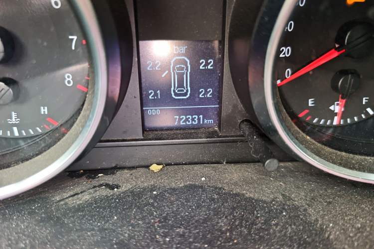 Used Haval H6 2015 Revised Version Sport Edition 1.5T Manual Transmission Two-Wheel Drive Elite Grade