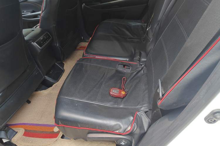 Used Toyota Highlander 2021 2.0T Four-Wheel Drive Luxury Edition 7 Seats Left Rear Seat