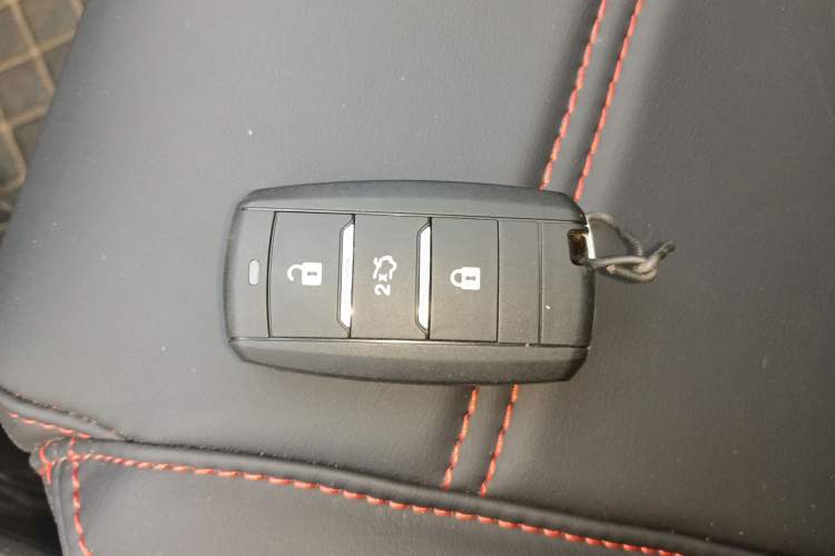 Used CHANGAN Eado DT 2019 1.6L Automatic Smart Enjoyment Model China VI Standard
