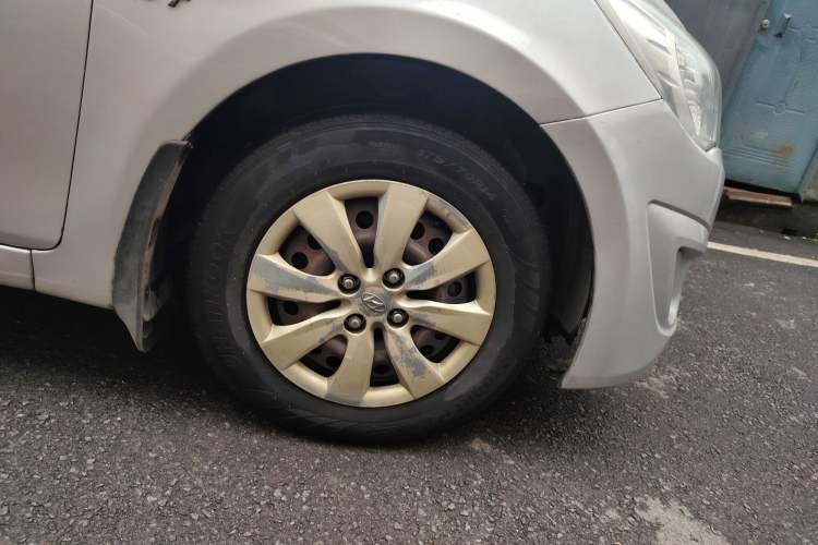 Used Hyundai Verna (older generation) 2010 Sedan 1.4L Manual Comfort GS