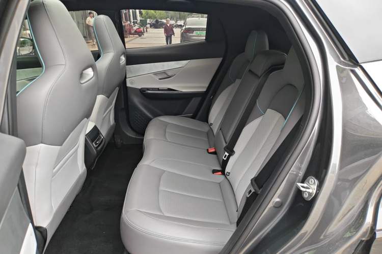 Used CHANGAN UNI-T 2023 Second-Generation 1.5T Prestige Model Left Rear Seat