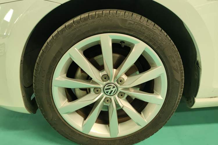 Used Volkswagen Golf 2015 1.4TSI Automatic Flagship Model
