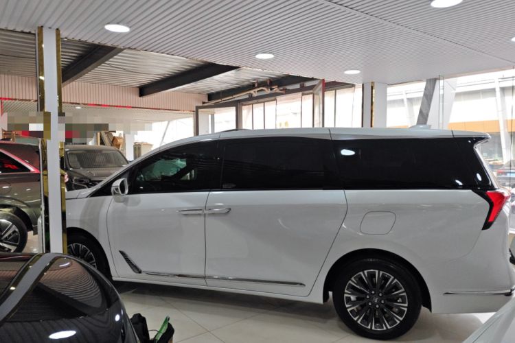 Used Buick GL8 2025 Lu Zun Deluxe Edition
