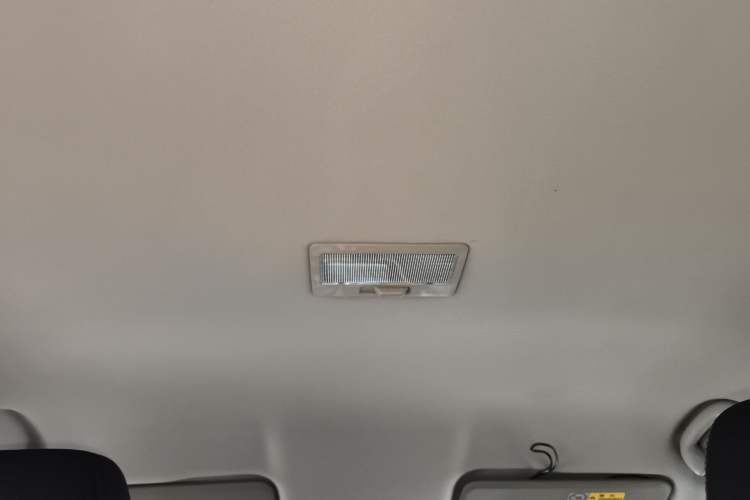 Used Suzuki S-Cross 2014 1.6L CVT Two-Wheel Drive Entry Model
