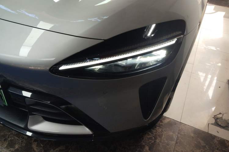 Used Xiaomi Auto YU7 2025 Ultra-Long Range All-Wheel Drive Pro Version
