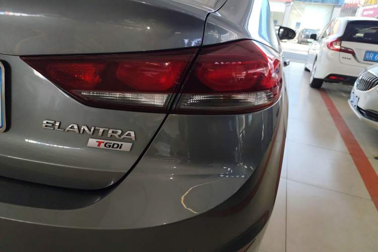 Used Hyundai Elantra (6th Generation / Lingdong) 2018 1.4T Dual-Clutch Xuan Dong · Dynamic Edition Right Rear Taillight