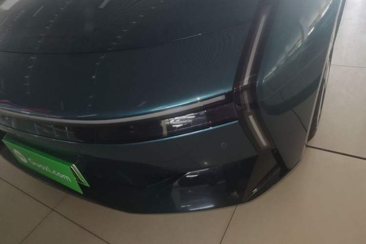 Used XPeng P7 2025 Model—820 Ultra Long Range Ultra
