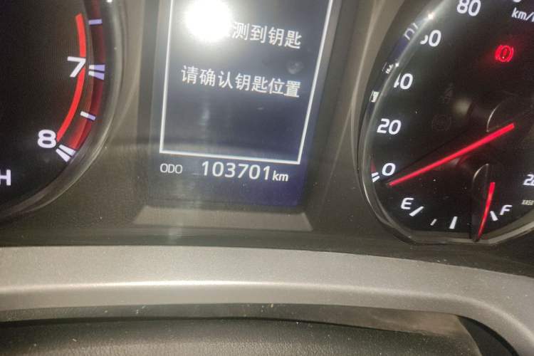 Used Toyota RAV4 2018 2.5L Automatic 4x4 Elite i Edition Odometer Close Up