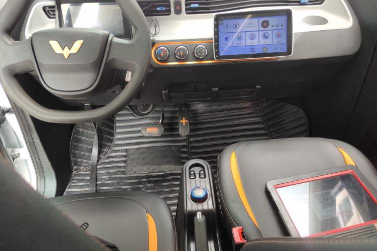 Used Wuling Hongguang MINIEV 2020 Freedom Version Lithium Iron Phosphate