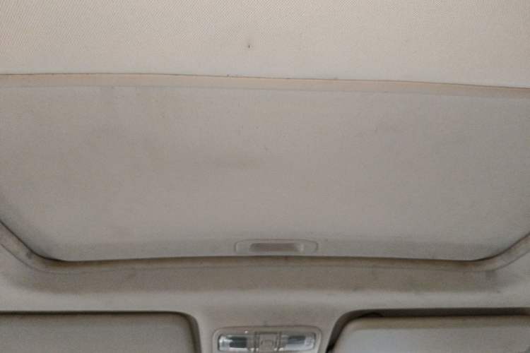 Used Dongfeng Fengon 370 2018 S370 1.5L CVT Luxury 7-Seater Headliner