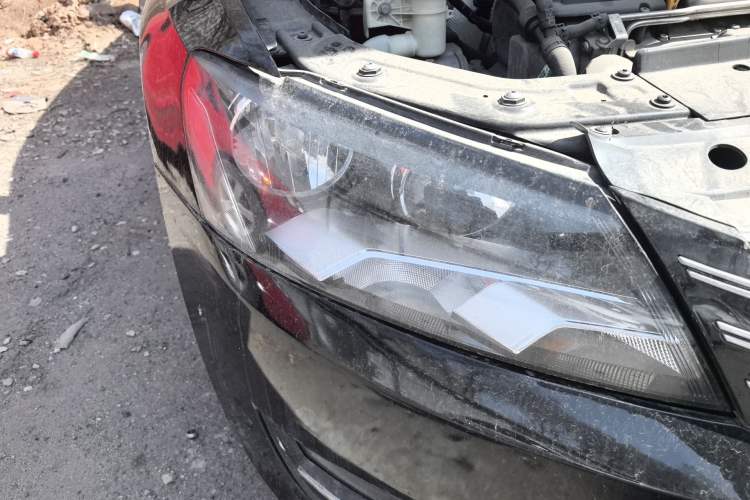 Used Volkswagen Passat 2014 1.4TSI DSG Prestige Edition Right Front Headlight