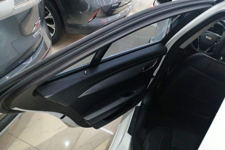 Used Cadillac ATS-L 2017 28T Fashion Edition