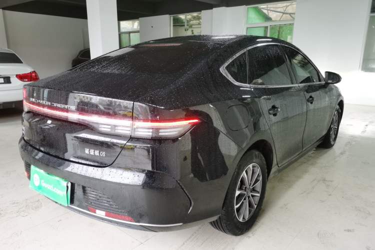 Used BYD Destroyer 05 2024 HONOR Edition DM-i 55KM Luxury Model Rear Right 45 Deg