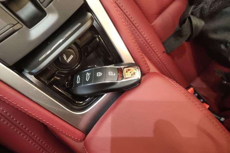 Used Porsche 718 2022 Boxster 2.0T