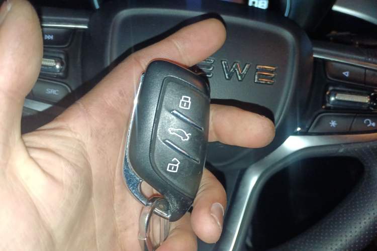 Used Roewe i5 2021 1.5L CVT Starry Edition Vehicle Key