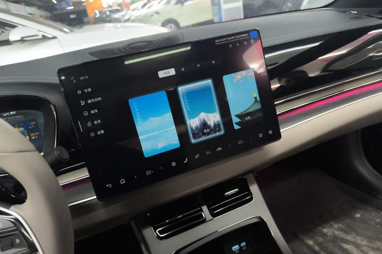 Used BYD Han 2025 DM-i Intelligent Driving Edition 125KM LiDAR Flagship Model
